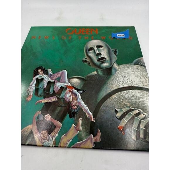Queen – News Of The World 1977 Vinyl Album Record - Picture 2 of 7
